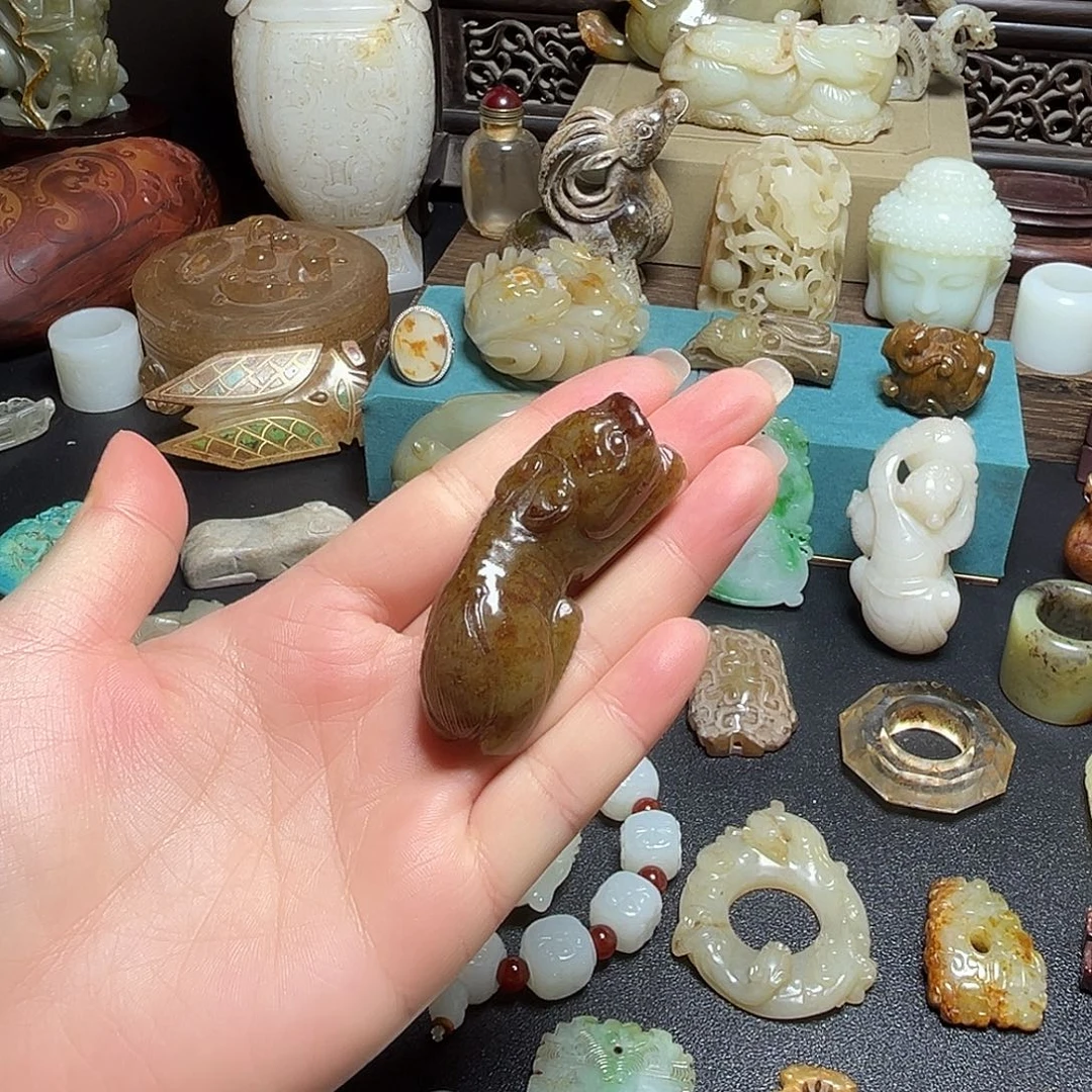 和田玉（糖玉）未镶嵌笔搁