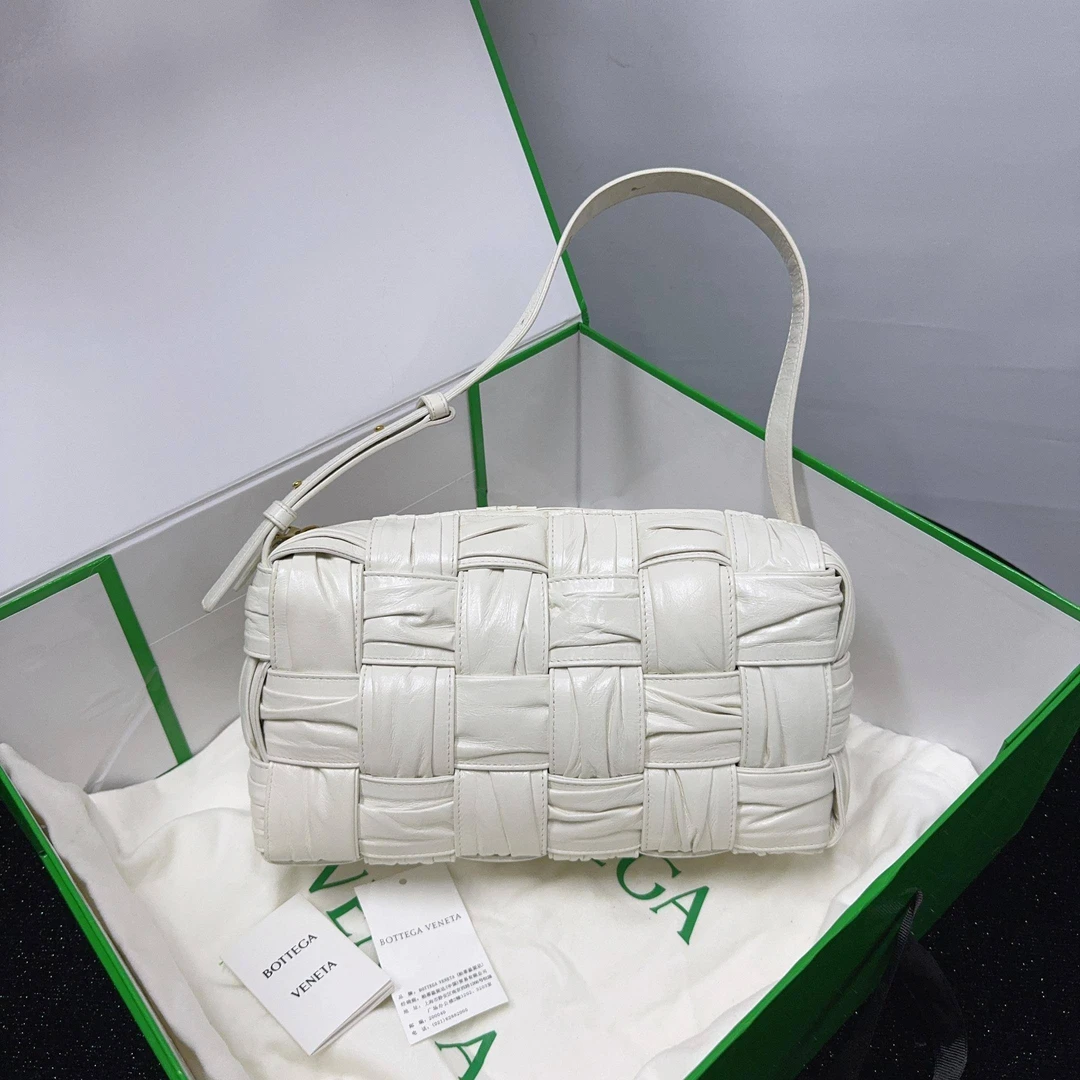 胖虎熙少/葆蝶家/95新/公价0/箱包/两用包/31B2505260237