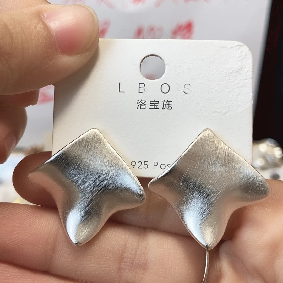 锆石铁合金合金耳钉