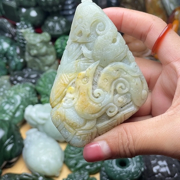 和田玉未镶嵌挂件