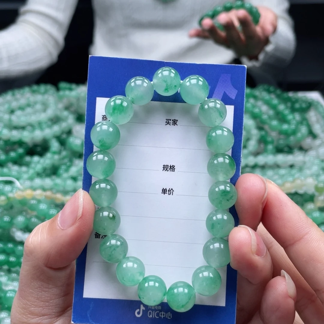 未镶嵌手串石英质玉（非洲翠）
