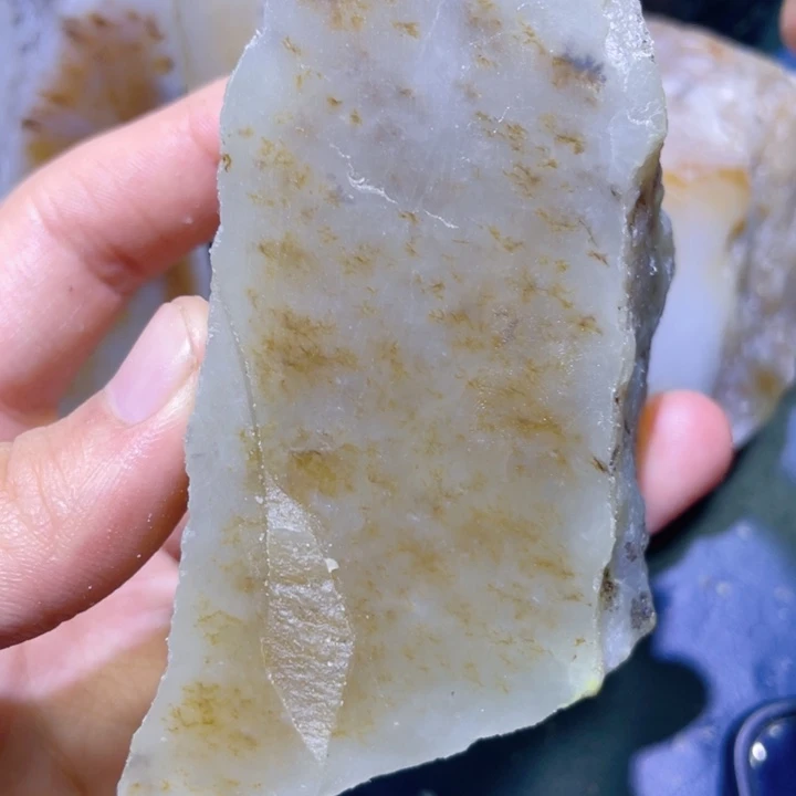 和田玉未镶嵌珠宝半成品