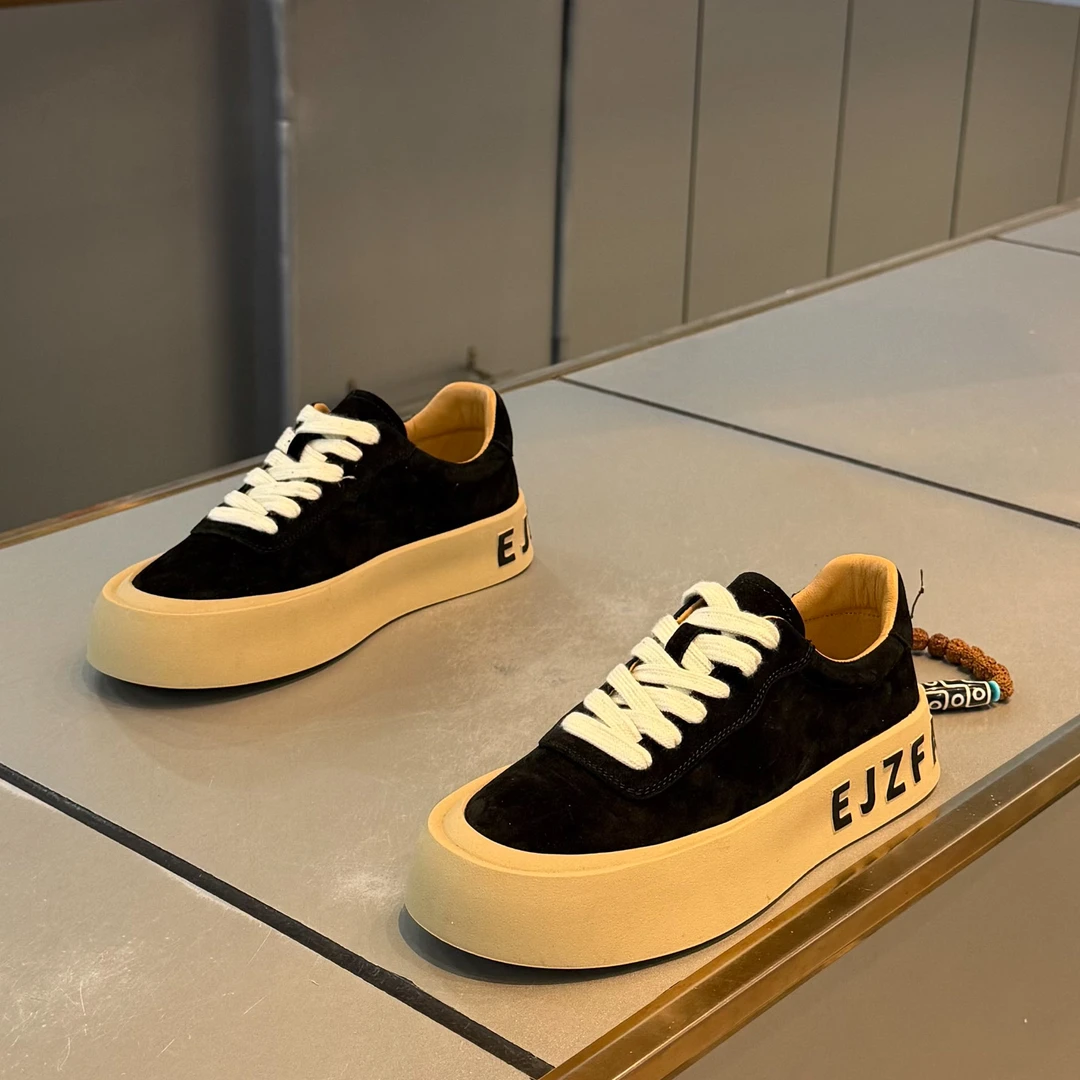 高级感男士秋季新款男鞋轻奢潮鞋磨砂皮鞋时尚休闲鞋国潮网红爆款