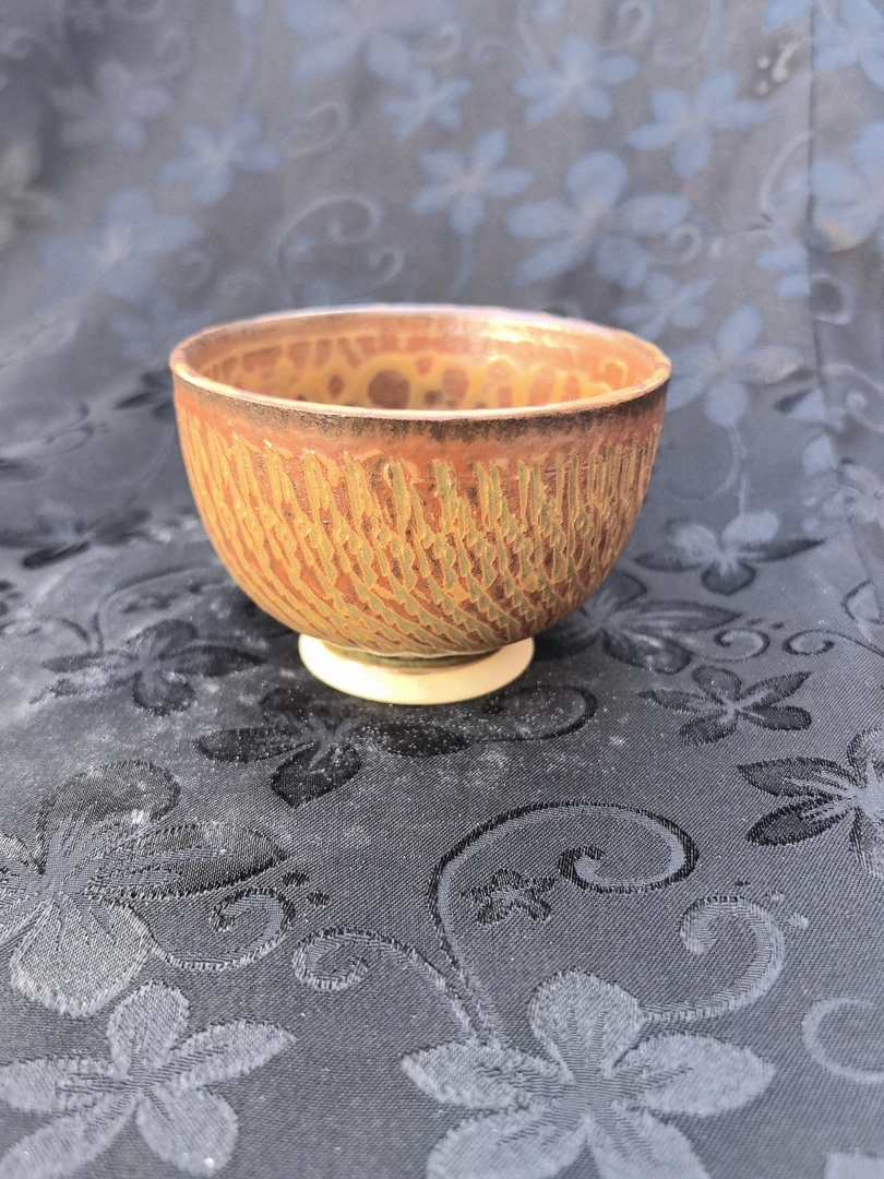 纯手工纯土陶精制茶杯，容水量100毫升左右