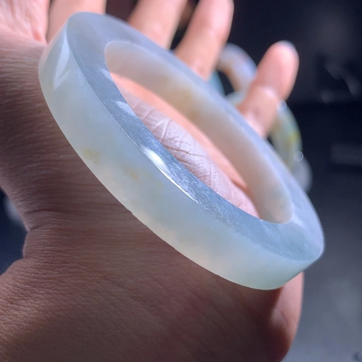 定制翡翠手镯未镶嵌