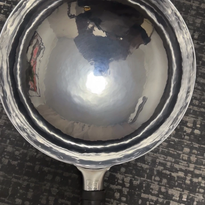 阿***禾熟铁手工锻打铁锅30