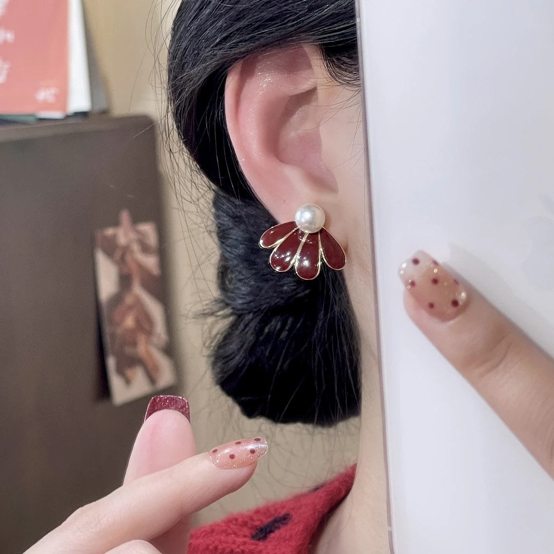 A-414 复古安可拉红花瓣珠珠耳钉女甜美气质百搭耳饰