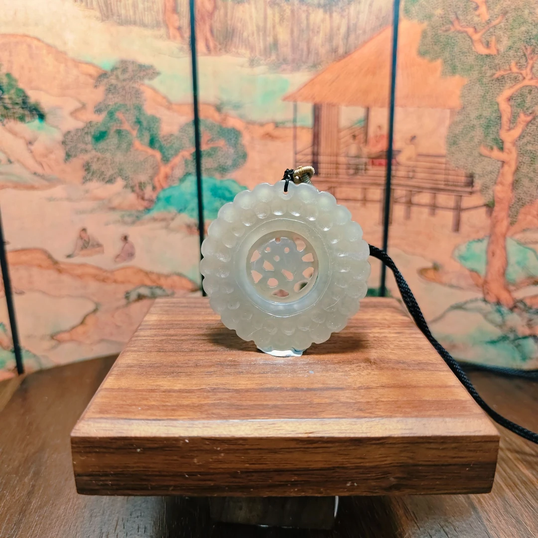 D和田玉扭转乾坤吊坠1117