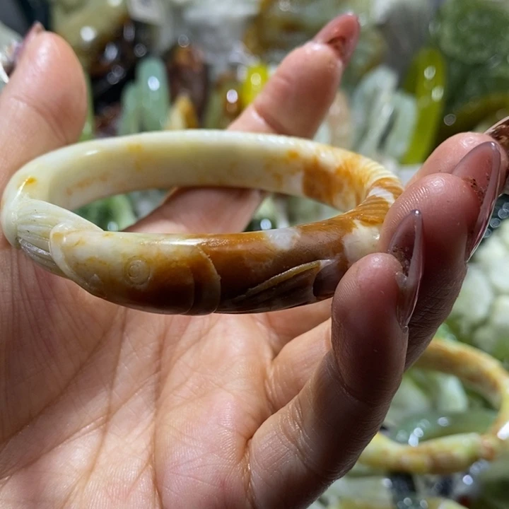 岫玉未镶嵌岫玉手镯57