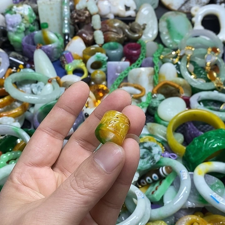 颈饰未镶嵌翡翠缅甸翡翠首饰配饰