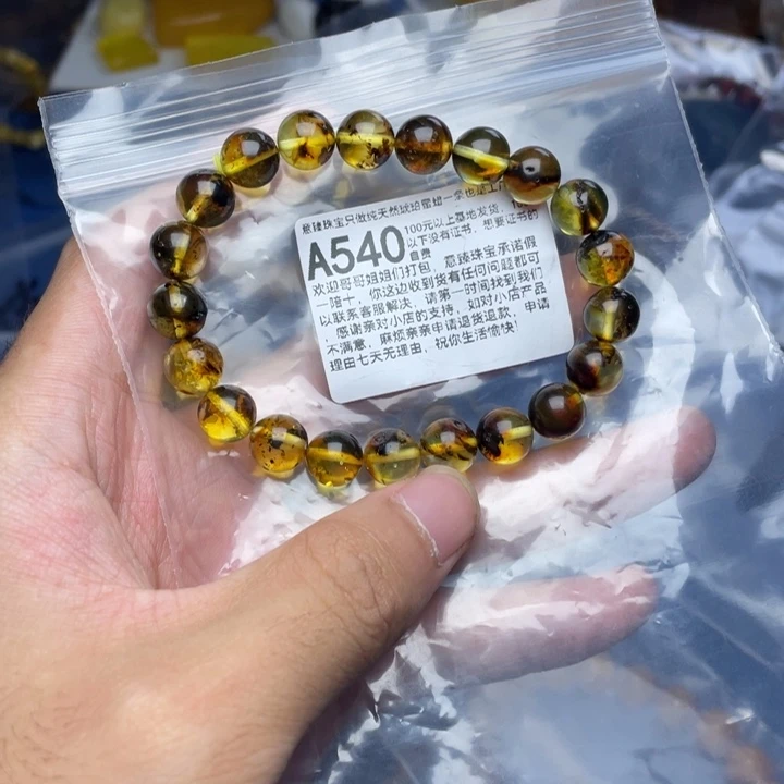 未镶嵌琥珀珠宝奇石