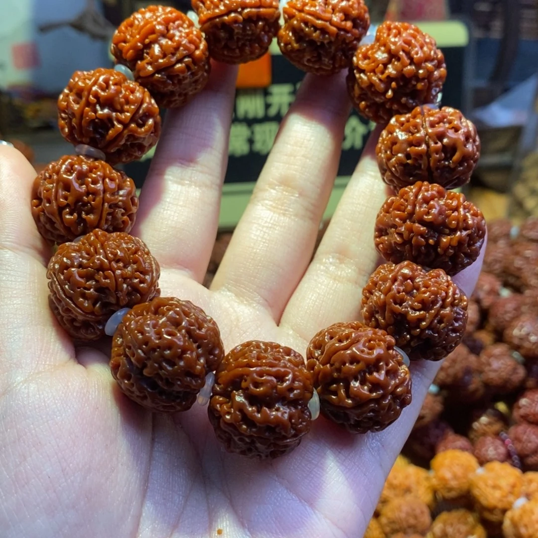 金刚菩提吊坠226肉玉华