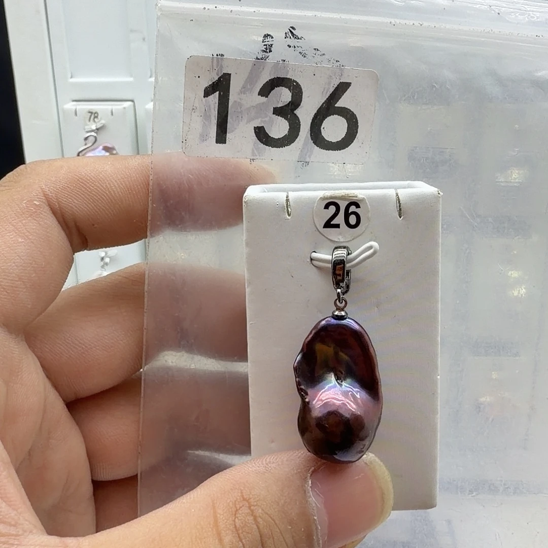 淡水珍珠颈饰合金