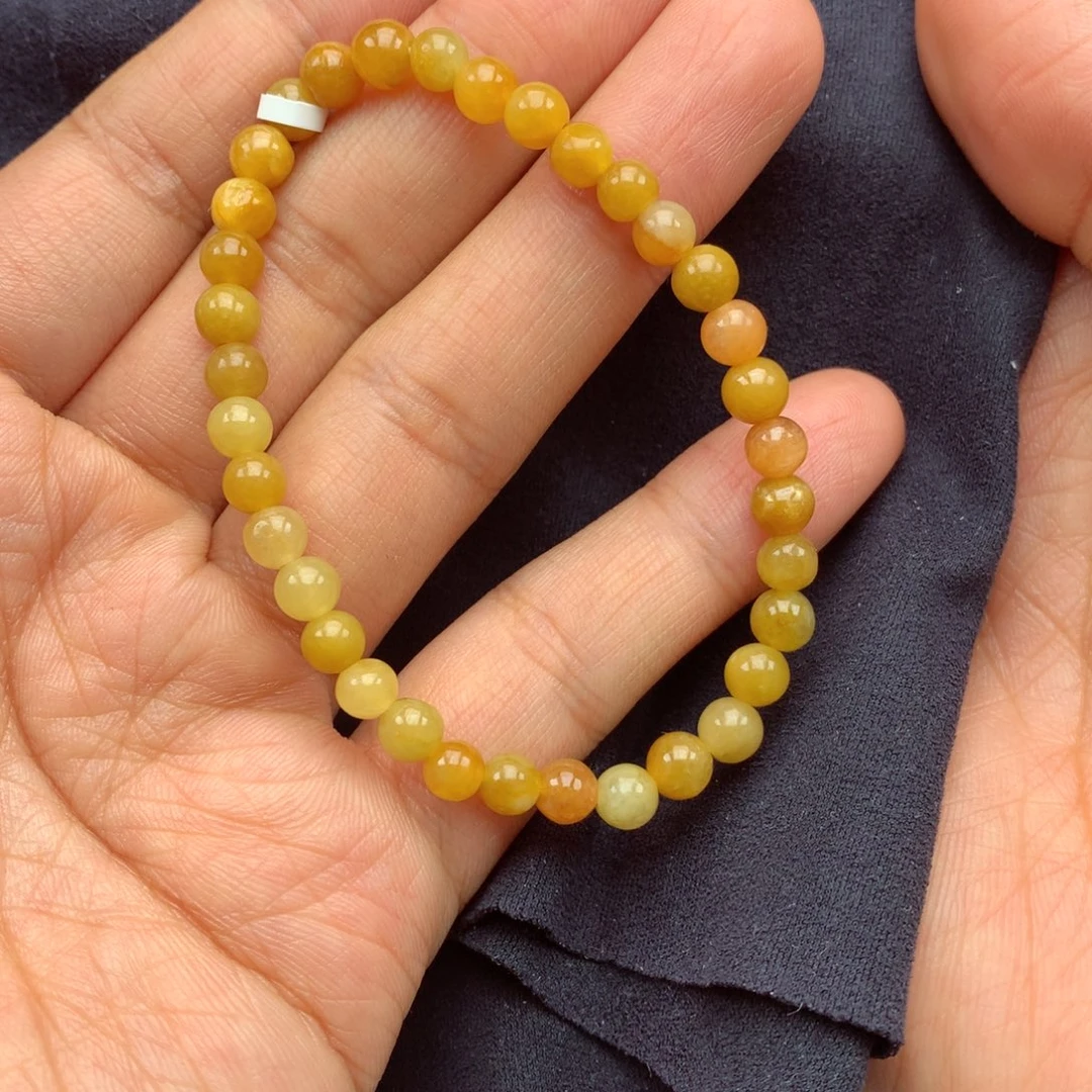 翡翠未镶嵌颈饰猫**子上新