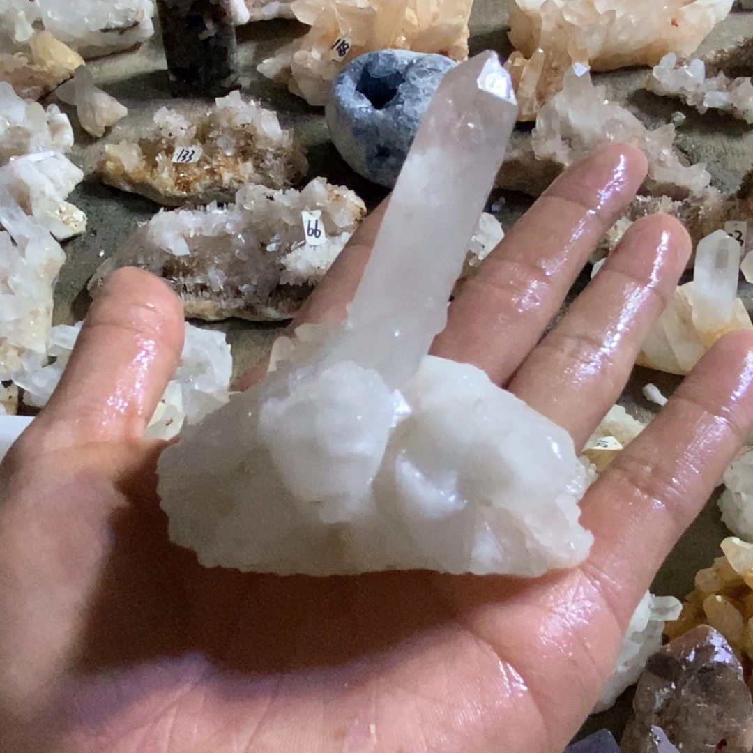 水晶原石摆件未镶嵌水晶