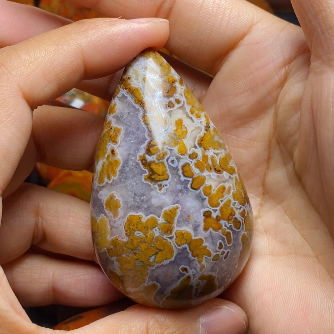 玛瑙/玉髓吊坠(不含链)未镶嵌酉***钫