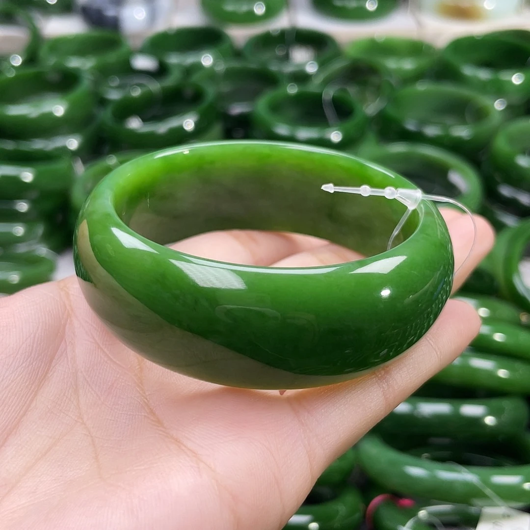 未镶嵌手镯和田玉（碧玉）