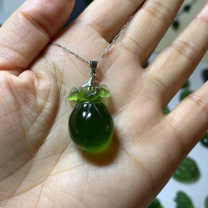 岫玉银S925镶嵌颈饰吊坠