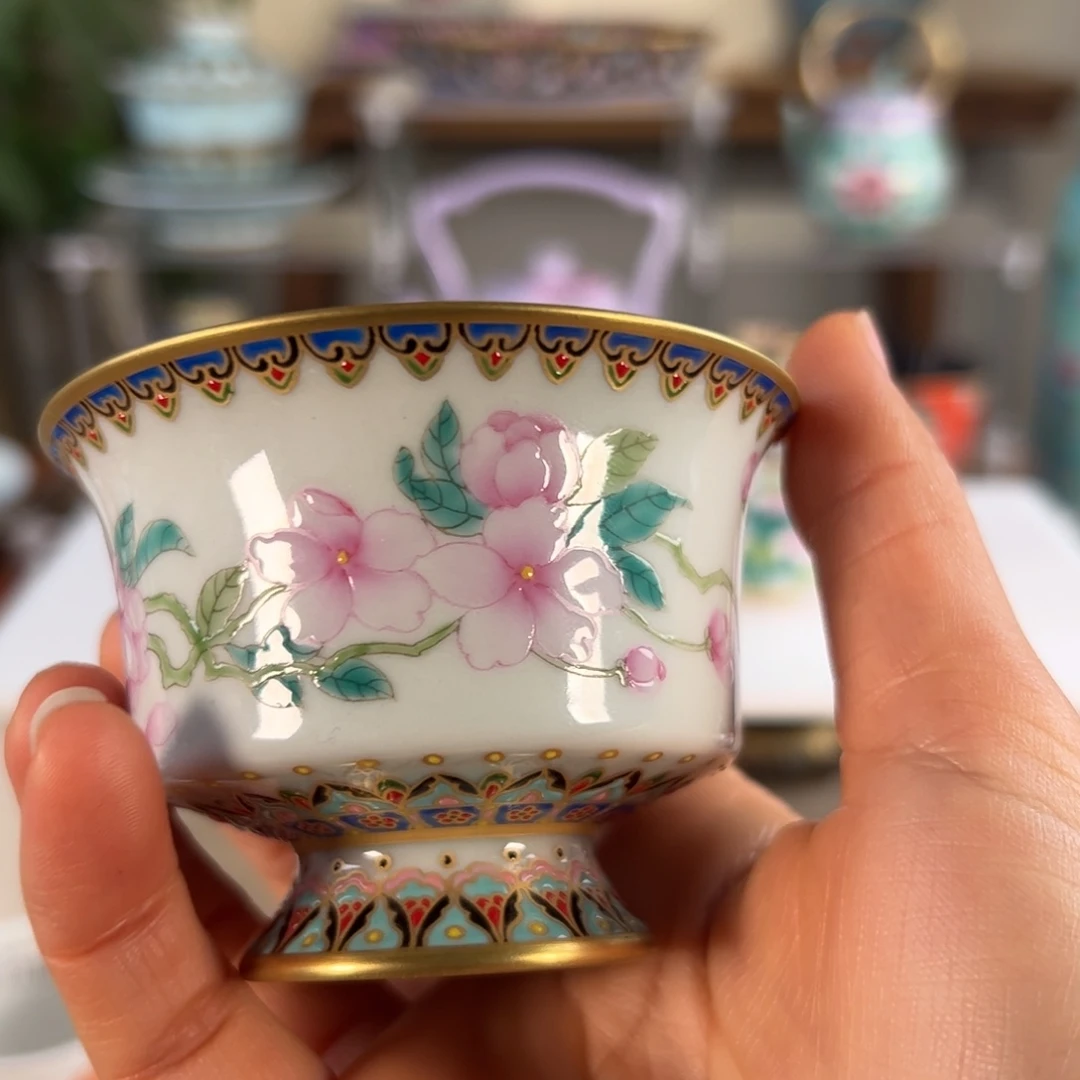婉****)纯手工手绘 高端茶器