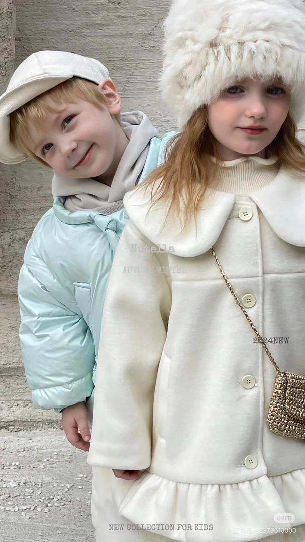 【果】米白拼纱重工大衣 8180