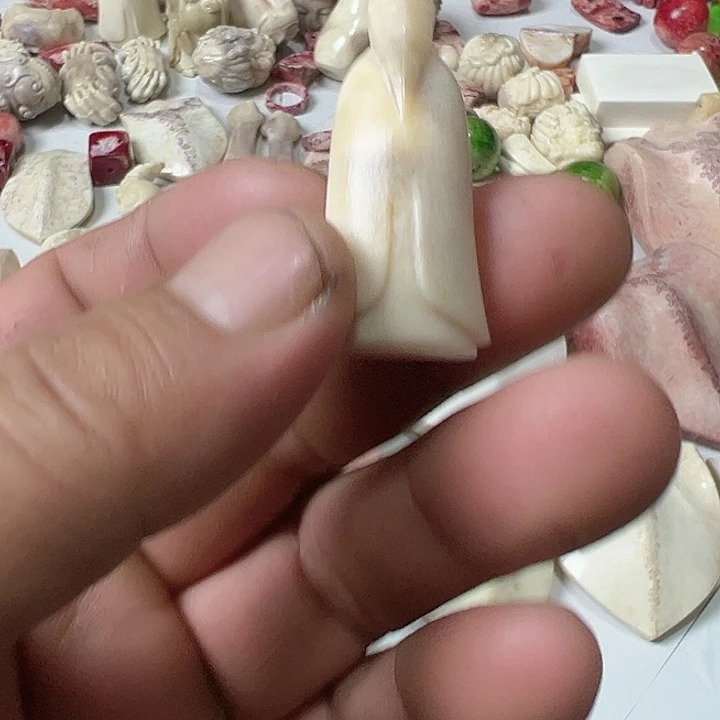 天***方树脂纯铜养殖鹿骨制作工艺品