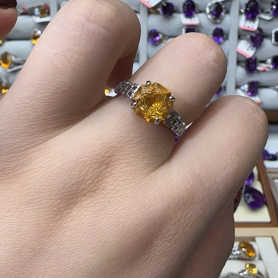 舍***得水晶银S925镶嵌珠宝半成品纯天然黄水晶戒指