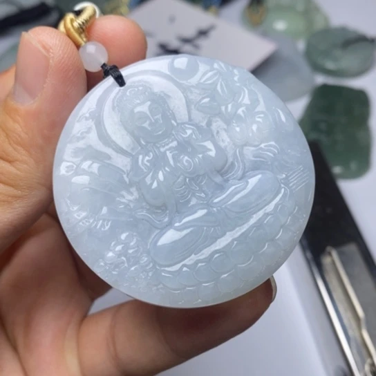 翡翠未镶嵌颈饰翡翠