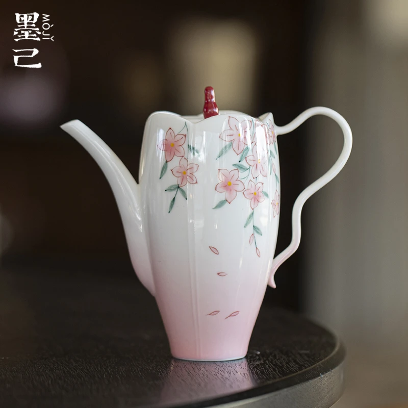 墨己-玉泥-霞粉桃眠-挽清风手绘釉下彩手执壶