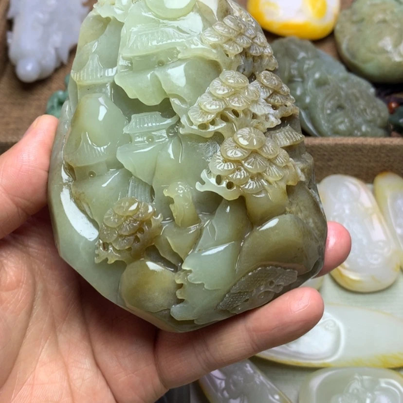 【闪购商品】颈饰未镶嵌和田玉