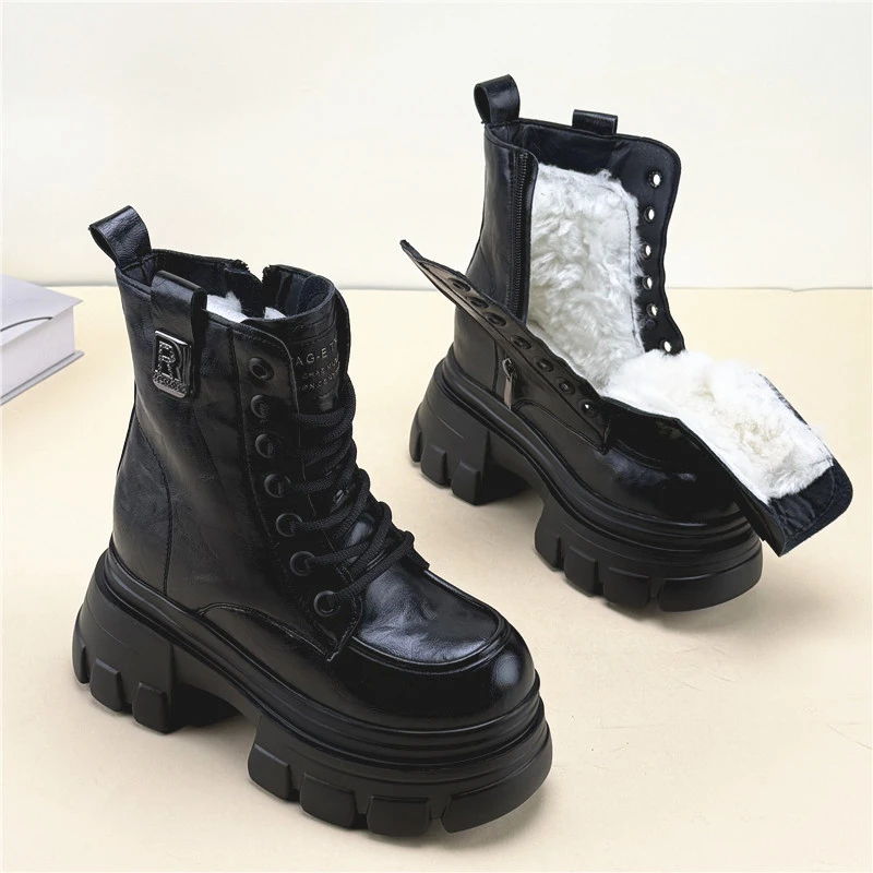 增高显瘦英伦风侧拉链马丁靴秋冬棉靴大棉鞋女加厚皮毛一体雪地靴