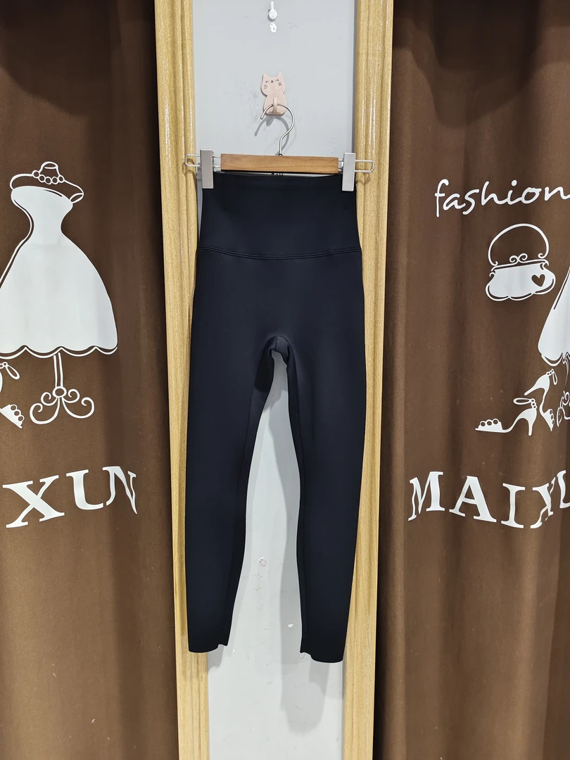 麦寻女装鲨鱼裤黑色