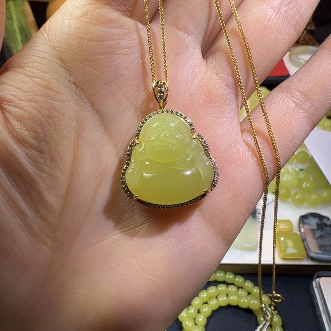 和田玉未镶嵌颈饰