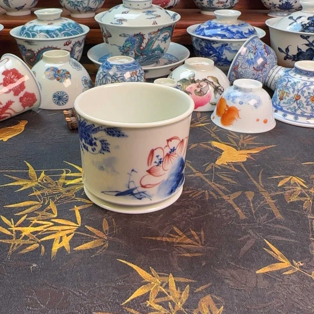 融天主人公一个杯杯杯杯杯