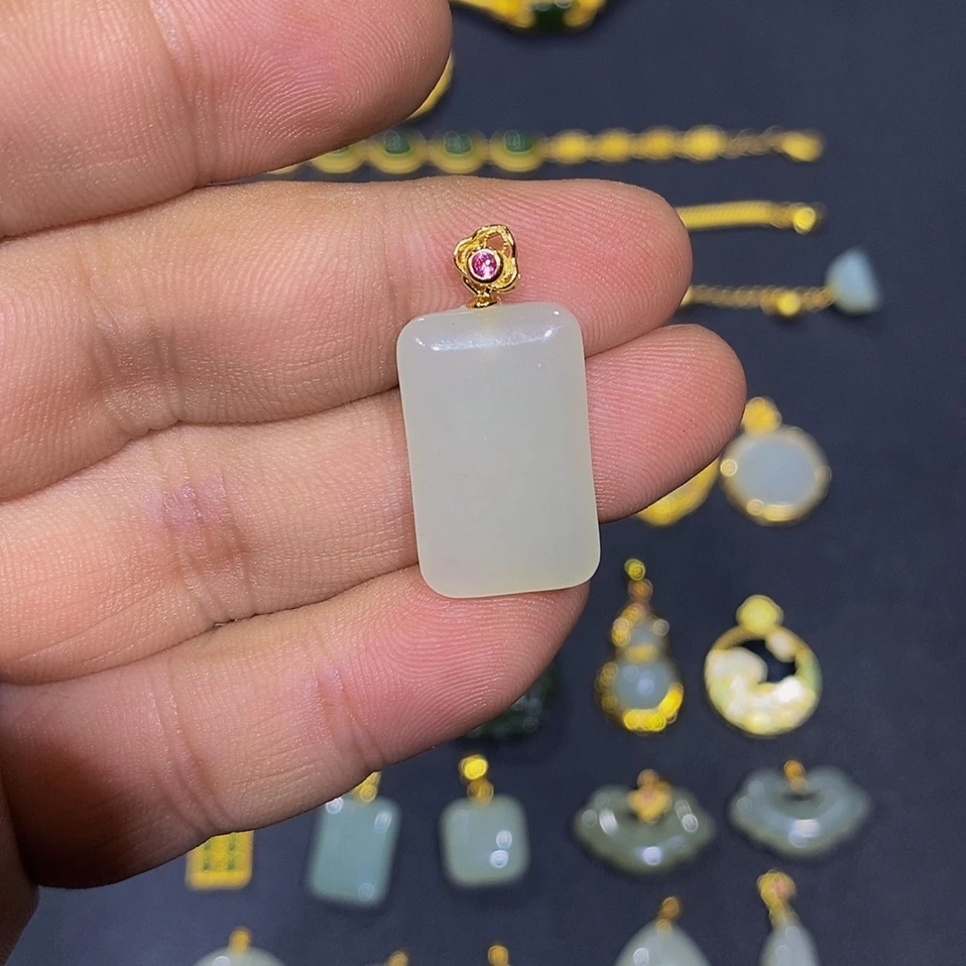 颈饰银S925镀金镶嵌和田玉