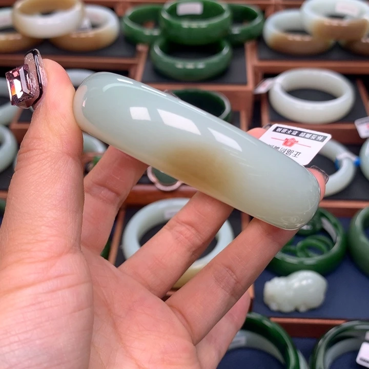和田玉手镯5960圈口未镶嵌