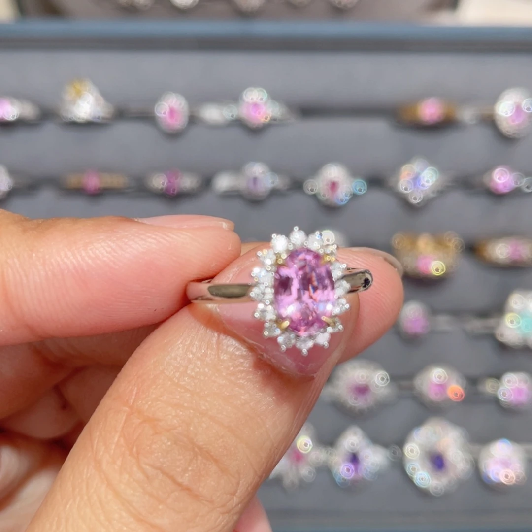 彩色蓝宝石戒指18K金镶嵌1.21ct 无烧帕帕