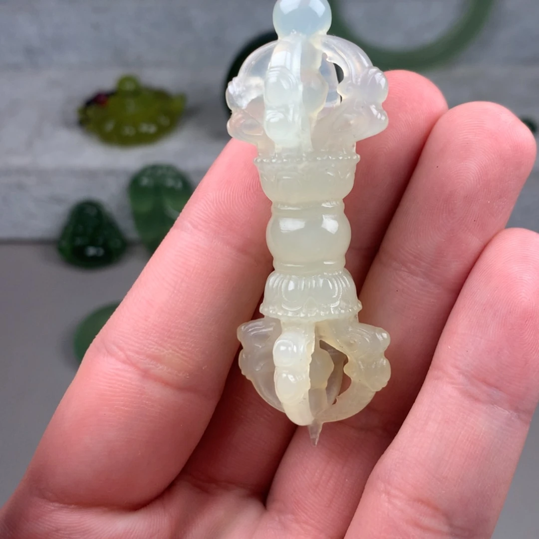 【闪购商品】未镶嵌蛇纹石玉岫玉瓦****擦