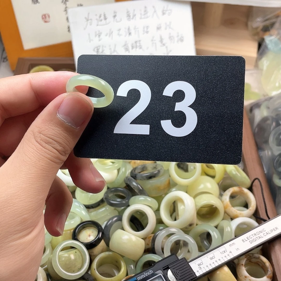 蛇纹石玉合金颈饰