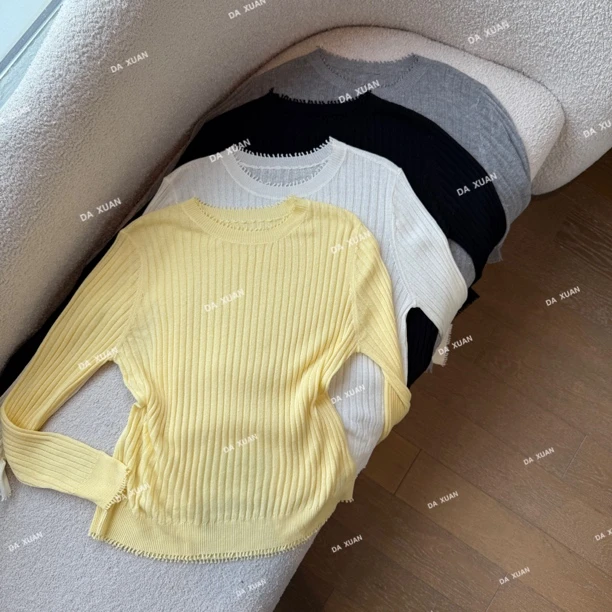 /D.X/2025春款『流苏』设计感慵懒风坑条圆领百搭针织衫/DK5637