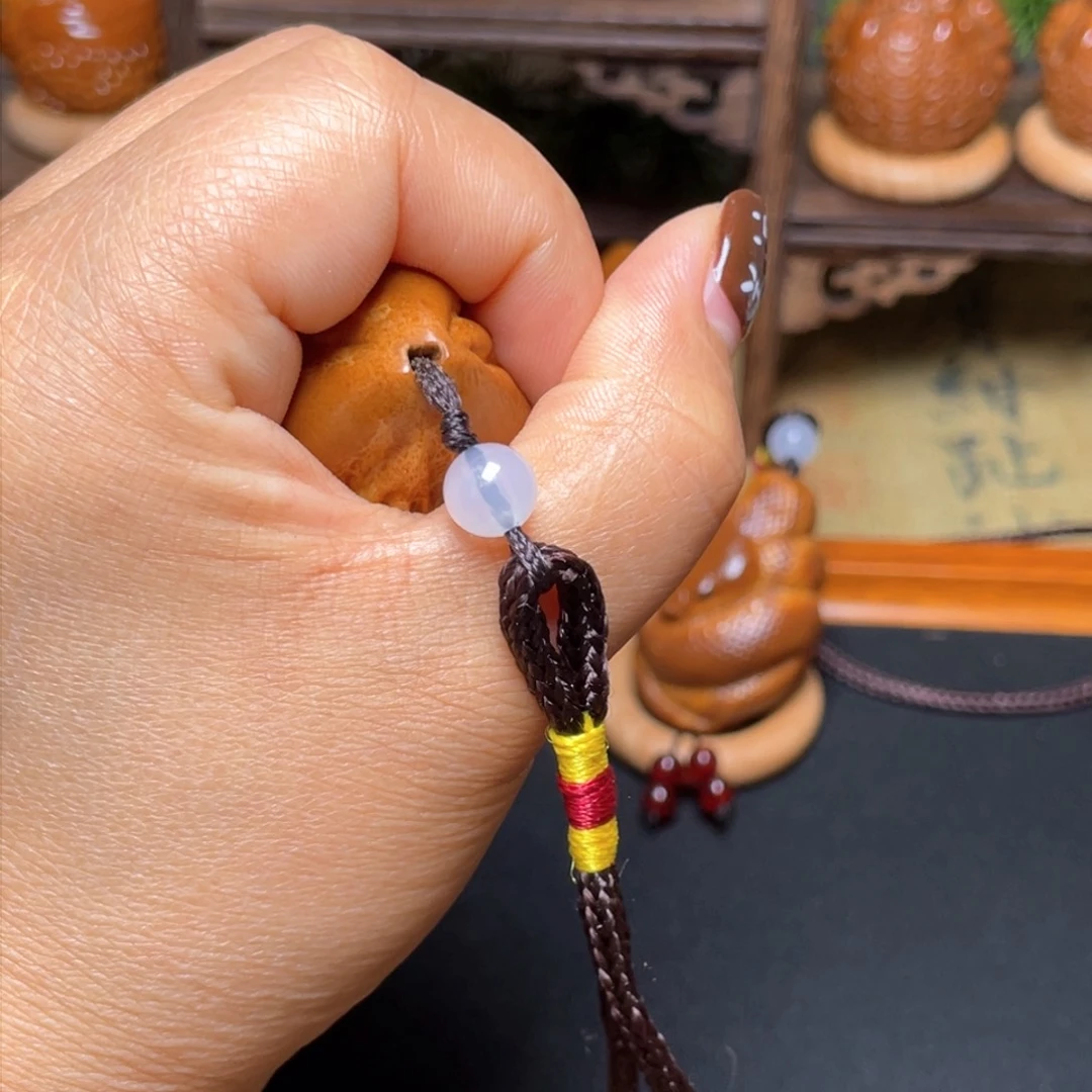 橄榄核吊坠三面穿配