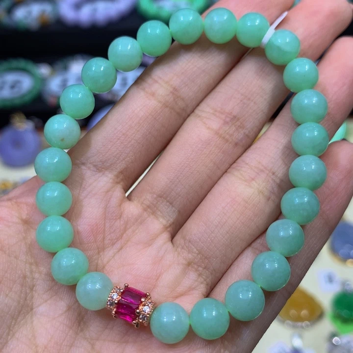 翡翠未镶嵌颈饰翡翠8