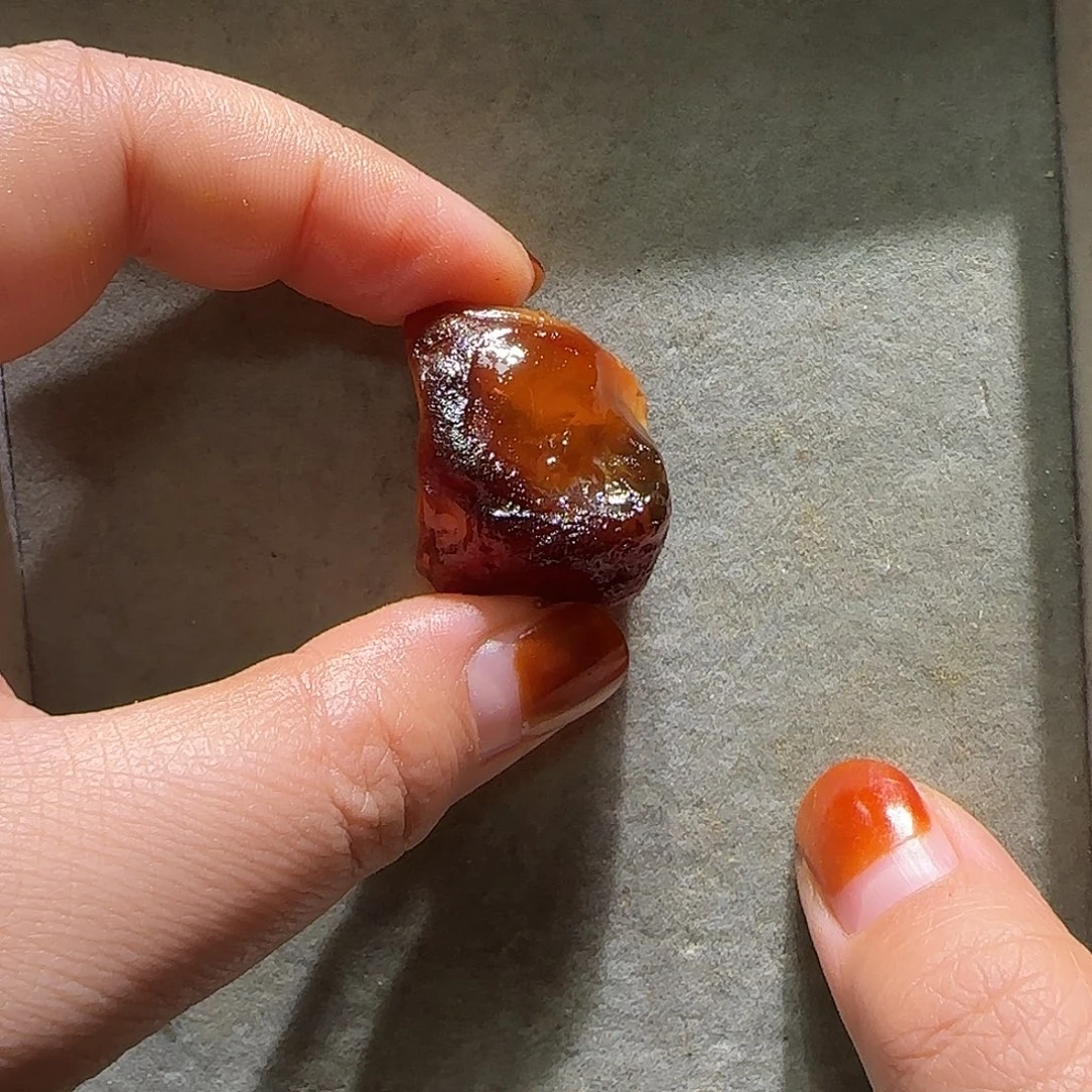 定制琥珀未镶嵌定制