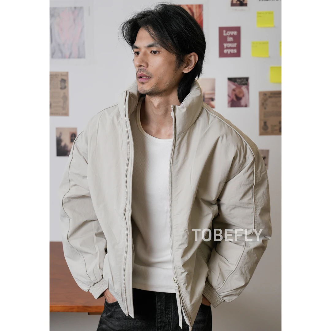 Tobefly防水耐脏微皱小方格立领羽绒服冬季防风保暖夹克外套25121