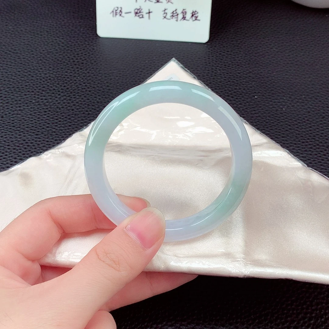 未镶嵌手镯翡翠翡翠