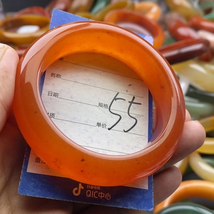 石英质玉手镯未镶嵌✨****?