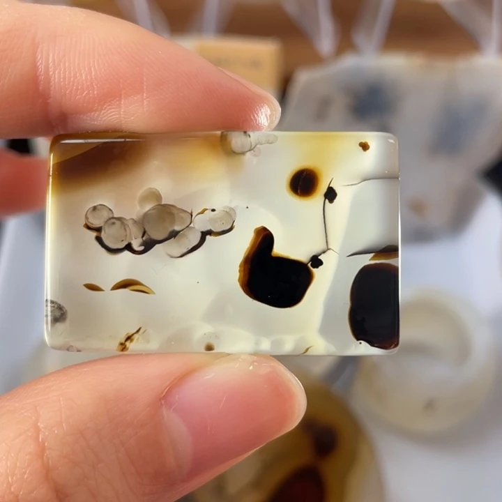 玛瑙/玉髓未镶嵌牌子