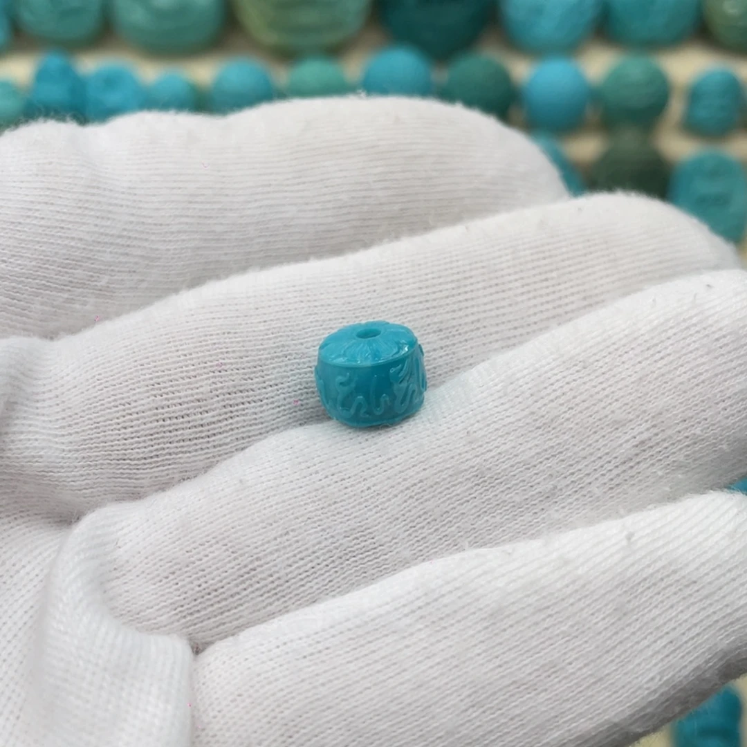 绿松石未镶嵌颈饰卡9.8-7.6