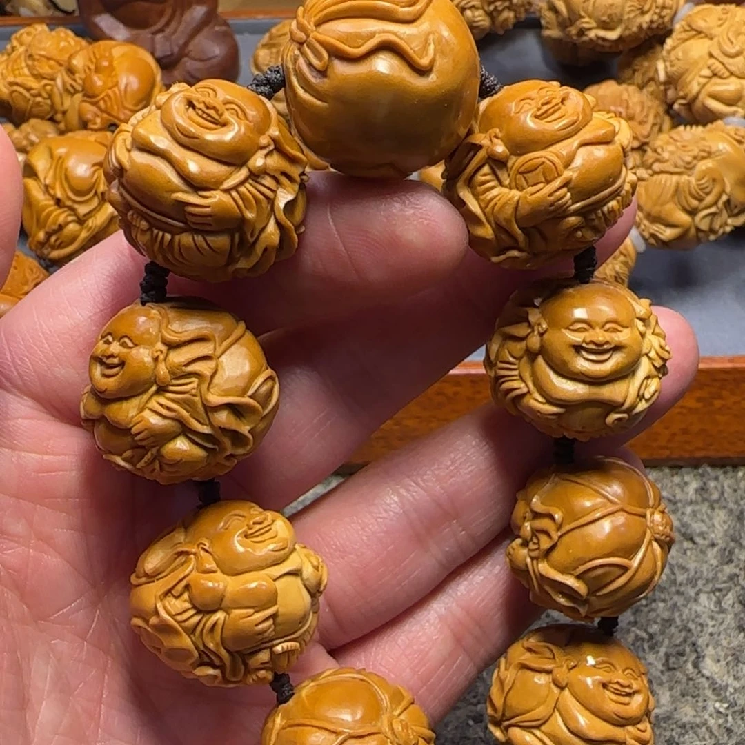 橄榄核吊坠天**哥…………………………