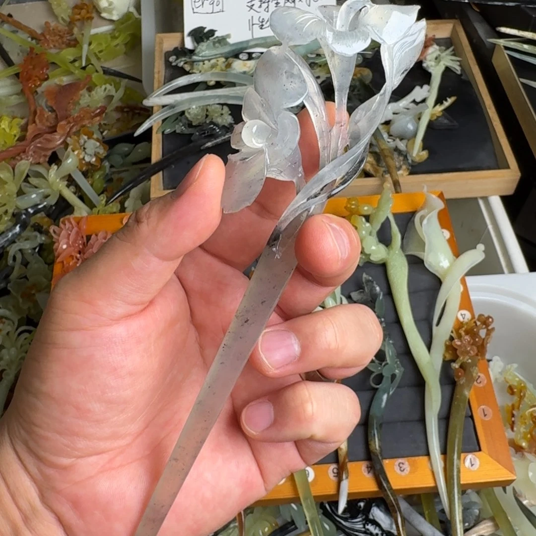 蛇纹石玉未镶嵌发饰
