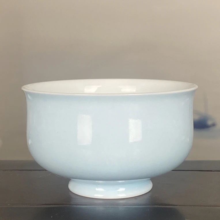 景德镇纯手工天蓝釉炉式杯